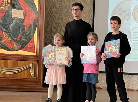 Ученики воскресной школы прошли квест-игру в Хабаровской духовной семинарии