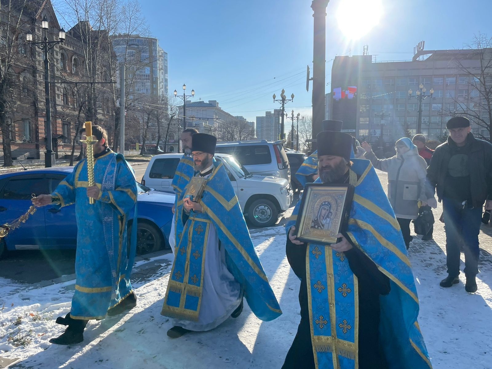 Божественная литургия в день памяти Казанской иконы Божией Матери