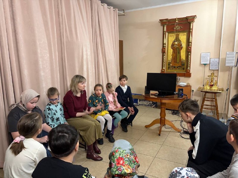 Ученики воскресной школы узнали о смысле евангельской притчи о блудном сыне