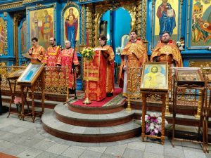 Христос воскресе!: Пасху Христову встретили в Успенском соборе