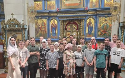 Духовная поддержка особенных детей: в Успенском соборе прошла экскурсия для воспитанников детского психоневрологического интерната